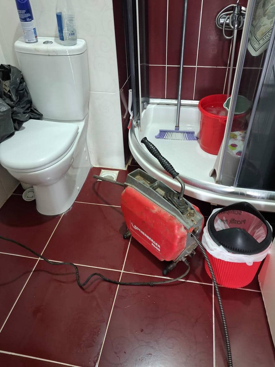 Duş gideri açma servisi